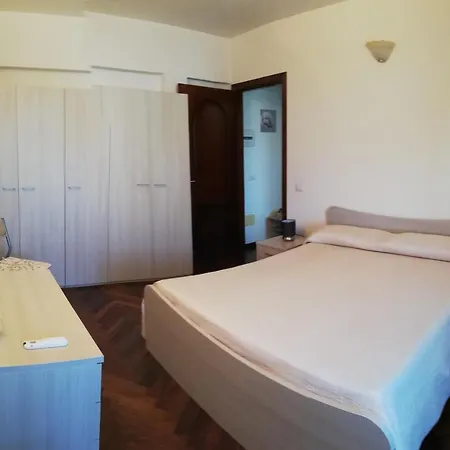 Cristina Casa Vacanze Appartement *